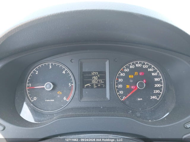 Продаж на аукціоні авто 2011 Volkswagen Jetta 2.0 Tdi Comfortline, vin: 3VWWL7AJ5BM007136, номер лоту: 12711662