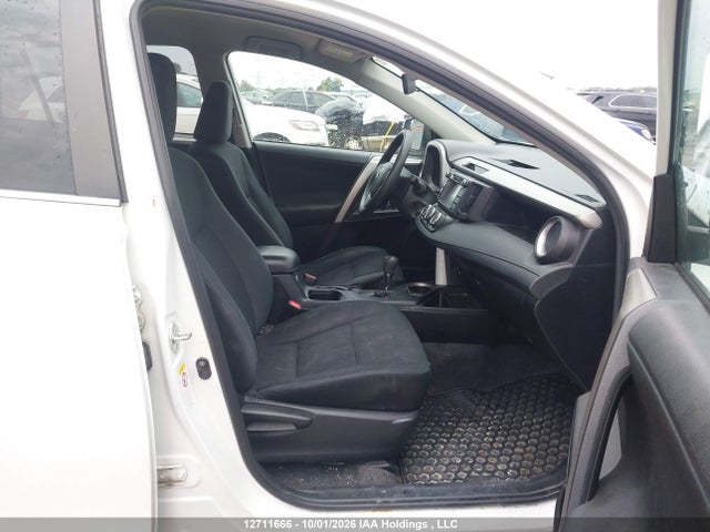 Toyota RAV4 LE 2016 2T3BFREVXGW417440 Image 5