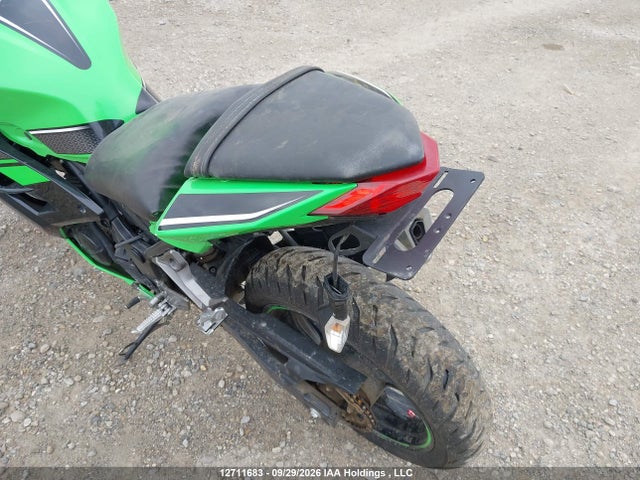 12711683 :رقم المزاد ، JKAEX8A10DDA11275 vin ، 2013 Kawasaki Ex300 A مزاد بيع