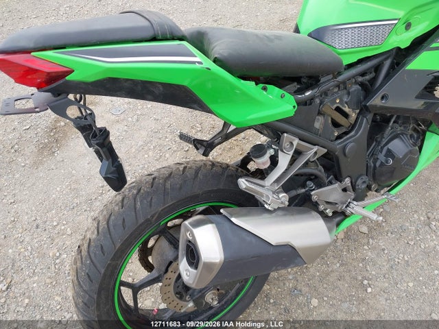 12711683 :رقم المزاد ، JKAEX8A10DDA11275 vin ، 2013 Kawasaki Ex300 A مزاد بيع