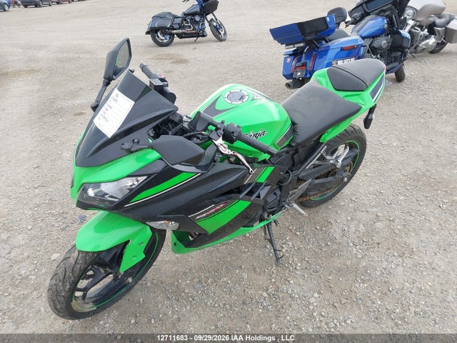 12711683 :رقم المزاد ، JKAEX8A10DDA11275 vin ، 2013 Kawasaki Ex300 A مزاد بيع