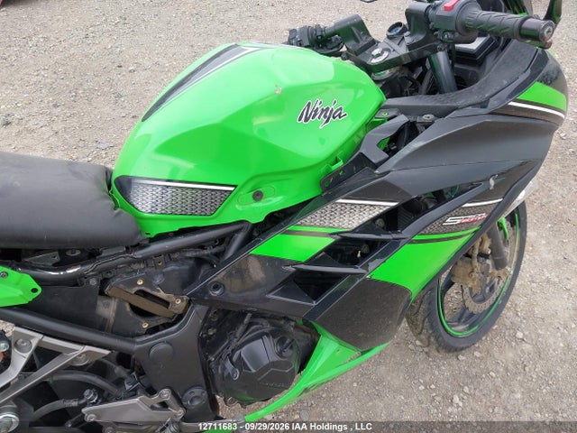 12711683 :رقم المزاد ، JKAEX8A10DDA11275 vin ، 2013 Kawasaki Ex300 A مزاد بيع