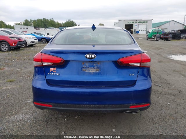 2018 Kia Forte Ex/ex Luxury/ex+ მანქანა იყიდება აუქციონზე, vin: 3KPFL4A84JE260097, აუქციონის ნომერი: 12695265