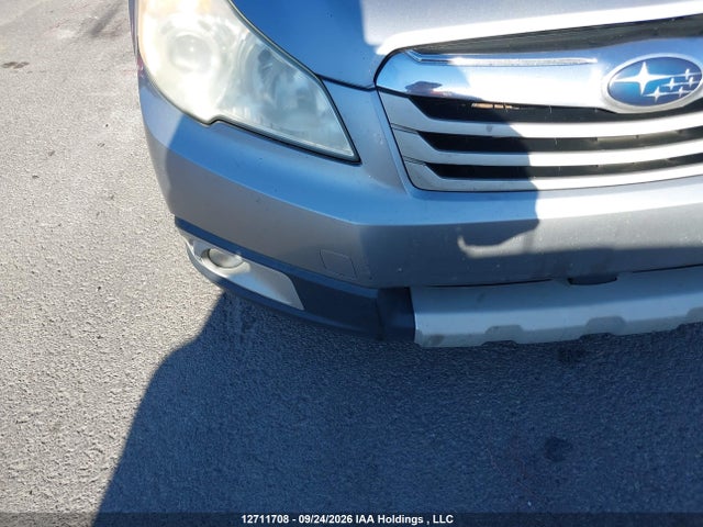 12711708 :رقم المزاد ، 4S4BRGGC6B3406823 vin ، 2011 Subaru Outback 2.5 I Limited Package مزاد بيع
