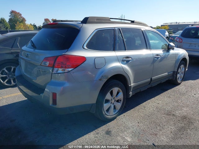 12711708 :رقم المزاد ، 4S4BRGGC6B3406823 vin ، 2011 Subaru Outback 2.5 I Limited Package مزاد بيع