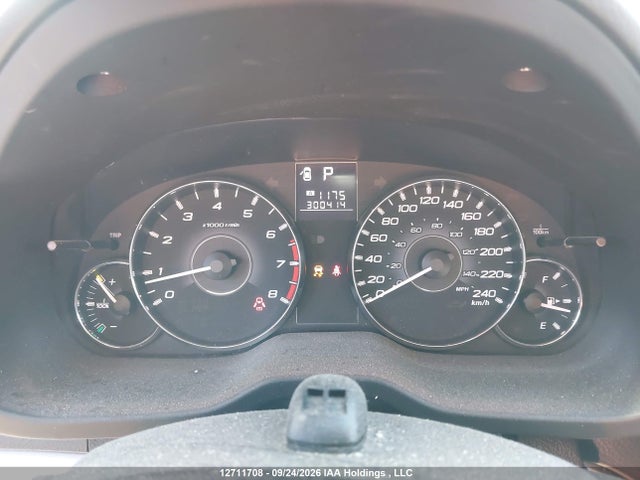 12711708 :رقم المزاد ، 4S4BRGGC6B3406823 vin ، 2011 Subaru Outback 2.5 I Limited Package مزاد بيع