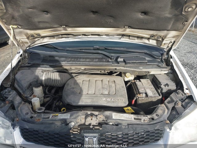 2015 Dodge Grand Caravan Se/sxt მანქანა იყიდება აუქციონზე, vin: 2C4RDGBG3FR518360, აუქციონის ნომერი: 12711727