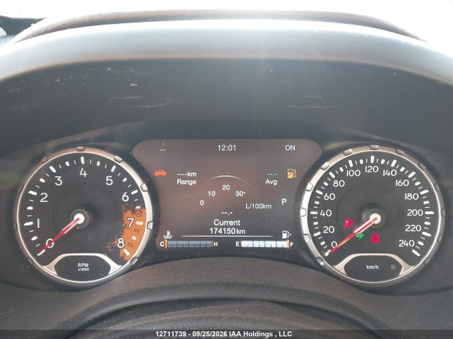 Продажа на аукционе авто 2017 Jeep Renegade Limited, vin: ZACCJBDBXHPF12842, номер лота: 12711739