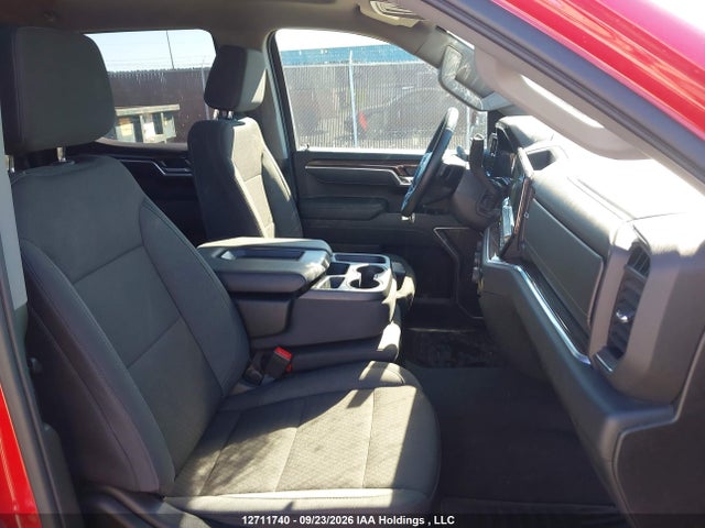 Продажа на аукционе авто 2026 Chevrolet Silverado K1500 Lt, vin: 2GCUKDED2T1137285, номер лота: 12711740