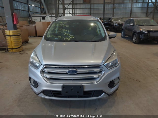 1FMCU9GD6KUA27368 Ford ESCAPE SE