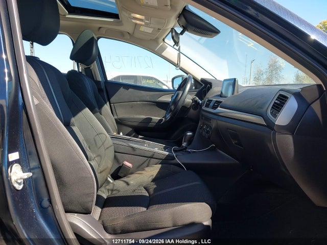 Продаж на аукціоні авто 2018 Mazda Mazda3, vin: JM1BN1V72J1171236, номер лоту: 12711754