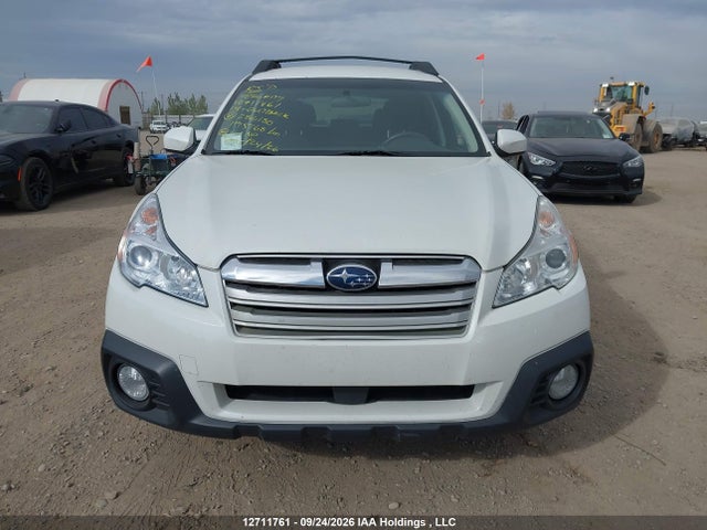 Subaru Outback 2.5i Premium 2014 4S4BRGBC8E3286180 Image 12