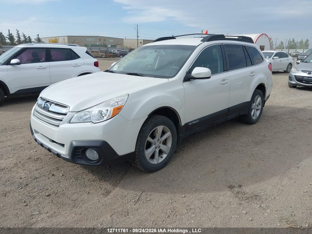 Subaru Outback 2.5i Premium 2014 4S4BRGBC8E3286180 Image 2