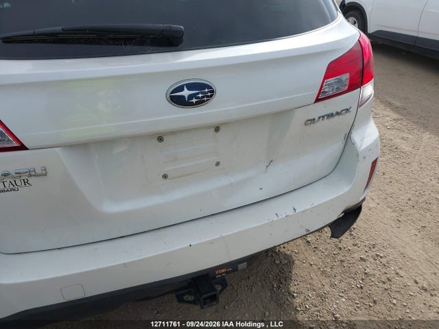 Subaru Outback 2.5i Premium 2014 4S4BRGBC8E3286180 Image 6