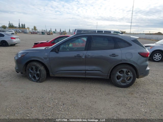 Продаж на аукціоні авто 2023 Ford Escape St-line, vin: 1FMCU9MN5PUA17824, номер лоту: 12711765