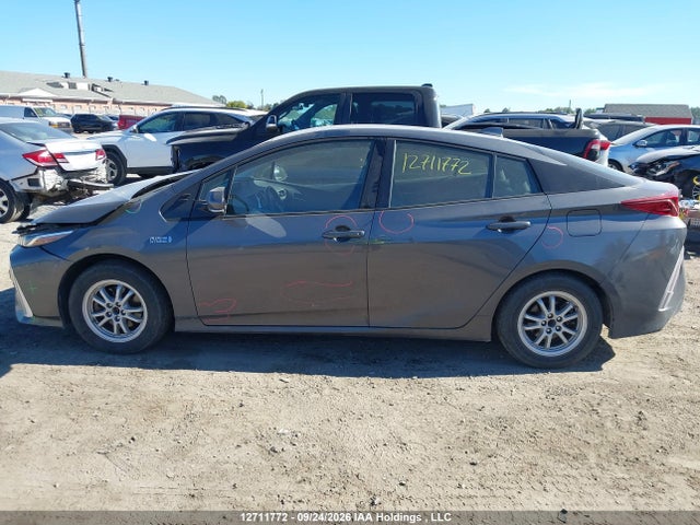 2020 Toyota Prius Prime მანქანა იყიდება აუქციონზე, vin: JTDKARFP7L3127491, აუქციონის ნომერი: 12711772