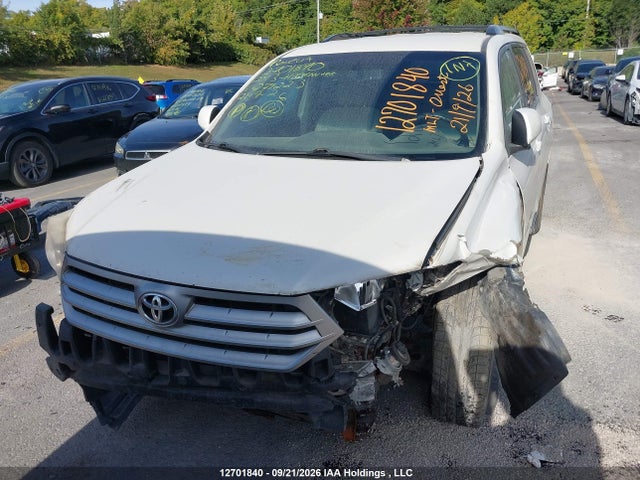 Aukcja sprzedaży 2013 Toyota Highlander V6, vin: 5TDBK3EH5DS271223, numer aukcji: 12701840