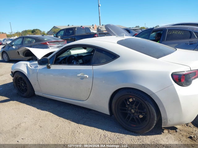JF1ZNAA18F9701305 Toyota SCION FR-S