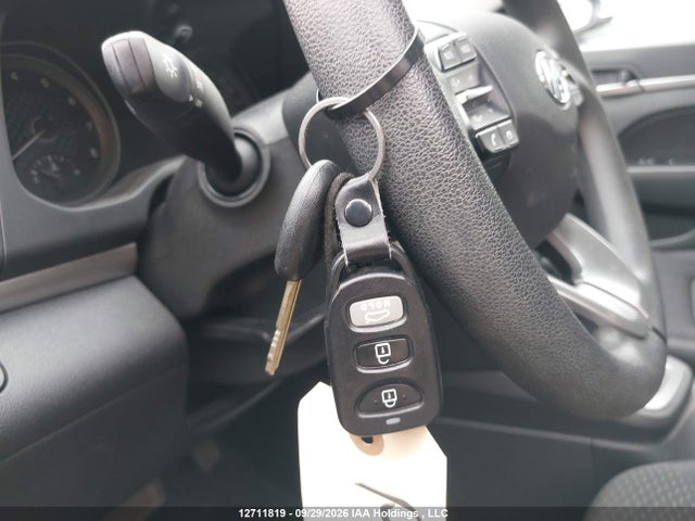 Hyundai Elantra Essential 2019 KMHD74LF4KU735057 Image 11