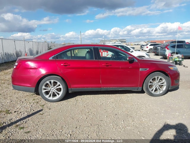 12711824 :رقم المزاد ، 1FAHP2E89DG223438 vin ، 2013 Ford Taurus Sel مزاد بيع