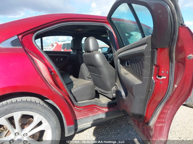 12711824 :رقم المزاد ، 1FAHP2E89DG223438 vin ، 2013 Ford Taurus Sel مزاد بيع