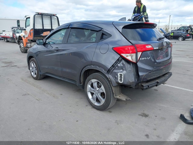 3CZRU6H32LM108290 Honda HR-V LX