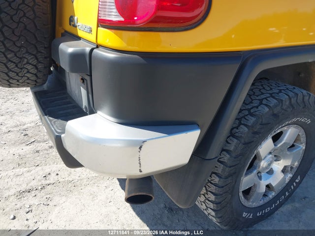 12711841 :رقم المزاد ، JTEBU11F670003562 vin ، 2007 Toyota Fj Cruiser مزاد بيع