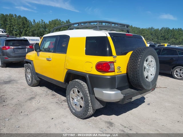 12711841 :رقم المزاد ، JTEBU11F670003562 vin ، 2007 Toyota Fj Cruiser مزاد بيع