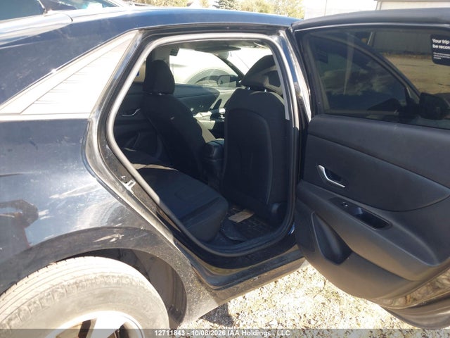 Hyundai Elantra Essential 2022 KMHLM4AG3NU300342 Image 8