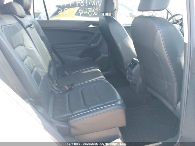 3VV4B7AX7KM184497 Volkswagen Tiguan Sel Premium/sel Premium R-line