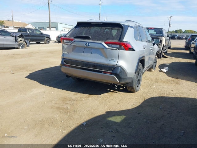 Toyota RAV4 SE 2022 2T34WRFV6NW145652 Image 4