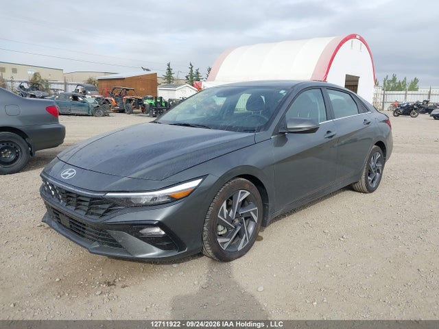 Hyundai Elantra Luxury 2025 KMHLN4DG9SU007761 Image 2