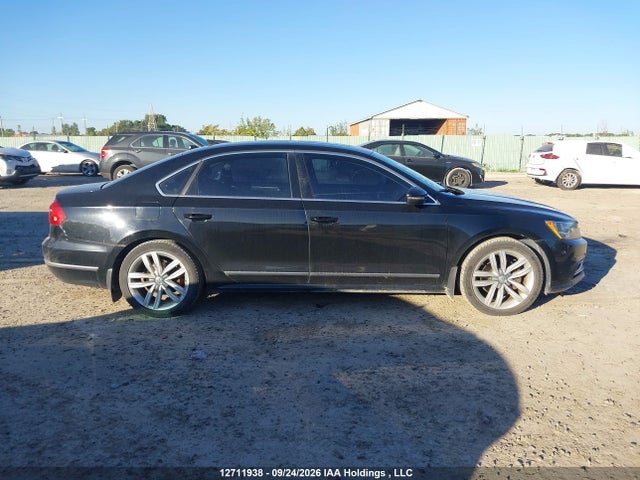 2016 Volkswagen Passat 1.8 Tsi Highline მანქანა იყიდება აუქციონზე, vin: 1VWCS7A33GC003196, აუქციონის ნომერი: 12711938