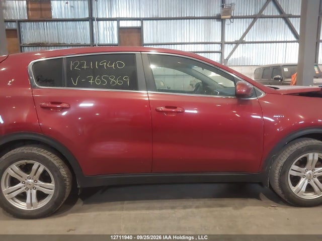 2020 Kia Sportage Lx/lx Anniversary/lx S მანქანა იყიდება აუქციონზე, vin: KNDPMCACXL7765869, აუქციონის ნომერი: 12711940