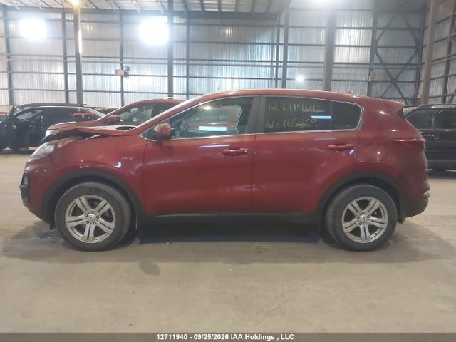 2020 Kia Sportage Lx/lx Anniversary/lx S მანქანა იყიდება აუქციონზე, vin: KNDPMCACXL7765869, აუქციონის ნომერი: 12711940