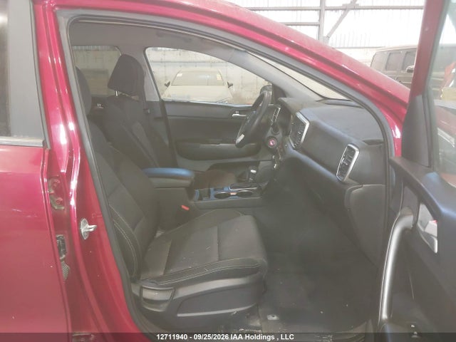 2020 Kia Sportage Lx/lx Anniversary/lx S მანქანა იყიდება აუქციონზე, vin: KNDPMCACXL7765869, აუქციონის ნომერი: 12711940
