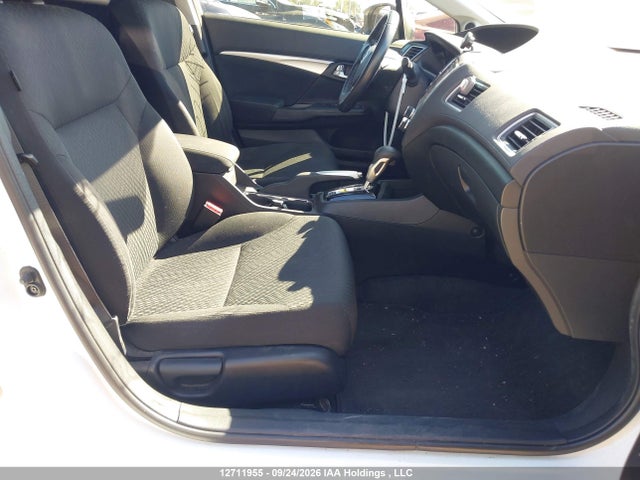 2015 Honda Civic Lx მანქანა იყიდება აუქციონზე, vin: 2HGFB2F52FH047622, აუქციონის ნომერი: 12711955