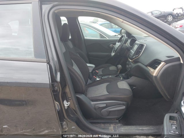Продажа на аукционе авто 2016 Jeep Cherokee Sport, vin: 1C4PJMAS8GW365083, номер лота: 12711971