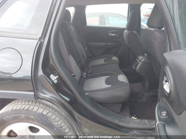 Продажа на аукционе авто 2016 Jeep Cherokee Sport, vin: 1C4PJMAS8GW365083, номер лота: 12711971