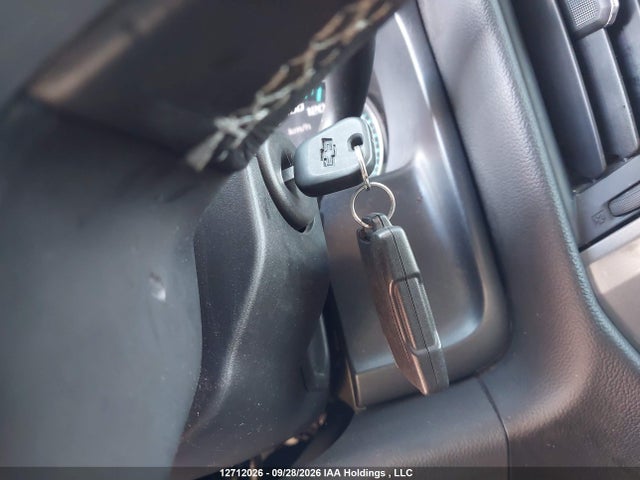 Продажа на аукционе авто 2018 Chevrolet Silverado 1500 2lt, vin: 3GCUKREC8JG226240, номер лота: 12712026