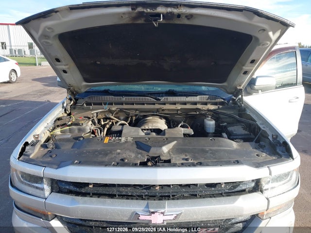Продажа на аукционе авто 2018 Chevrolet Silverado 1500 2lt, vin: 3GCUKREC8JG226240, номер лота: 12712026