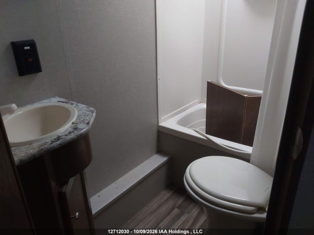 Продажа на аукционе авто 2018 Keystone Hideout, vin: 4YDT26L22JN240353, номер лота: 12712030