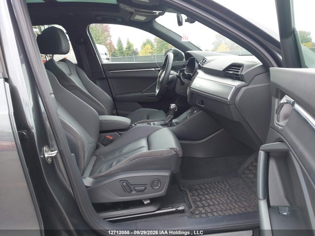 12712058 :رقم المزاد ، WA1EECF35N1124674 vin ، 2022 Audi Q3 Premium Plus S Line 45 مزاد بيع