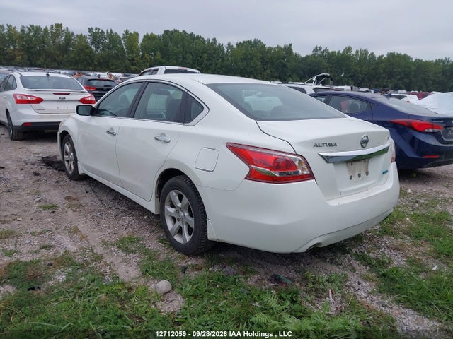 2013 Nissan Altima 2.5/2.5 S/2.5 Sl/2.5 Sv მანქანა იყიდება აუქციონზე, vin: 1N4AL3AP7DN510207, აუქციონის ნომერი: 12712059