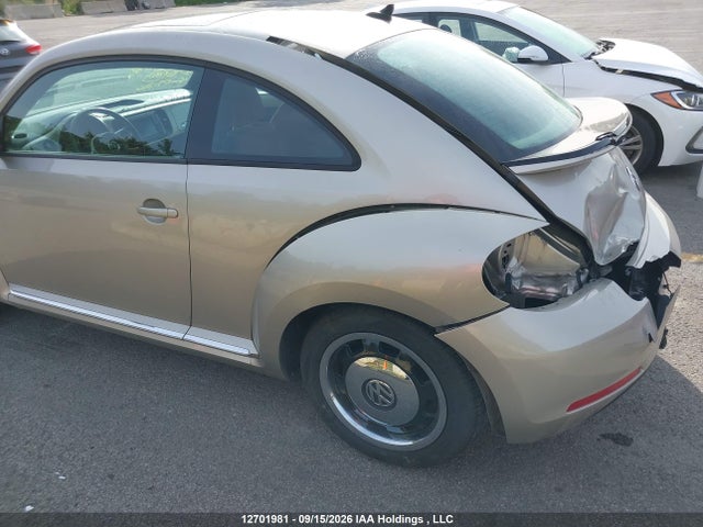 2016 Volkswagen The Beetle 1.8 Tsi Classic/1.8 Tsi Comfortline/1.8 Tsi Dune/1.8 Tsi Trendline მანქანა იყიდება აუქციონზე, vin: 3VWJ07AT9GM607038, აუქციონის ნომერი: 12701981