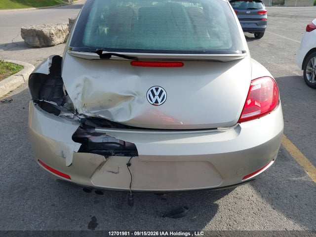2016 Volkswagen The Beetle 1.8 Tsi Classic/1.8 Tsi Comfortline/1.8 Tsi Dune/1.8 Tsi Trendline მანქანა იყიდება აუქციონზე, vin: 3VWJ07AT9GM607038, აუქციონის ნომერი: 12701981