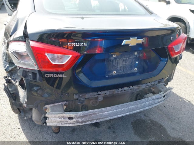 Chevrolet Cruze Lt Auto 2017 1G1BE5SM6H7229141 Image 6