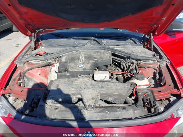 12712100 :رقم المزاد ، WBA3C3C56EF985709 vin ، 2014 Bmw 3 Series 320i Xdrive مزاد بيع