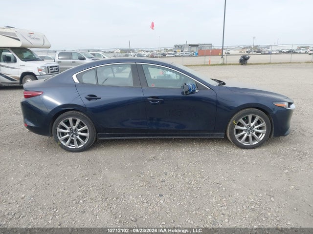 Продажа на аукционе авто 2021 Mazda 3 Premium, vin: JM1BPADLXM1324149, номер лота: 12712102