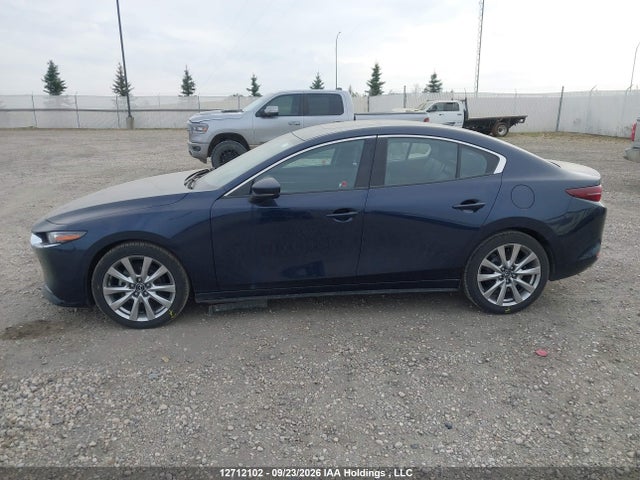 Продажа на аукционе авто 2021 Mazda 3 Premium, vin: JM1BPADLXM1324149, номер лота: 12712102